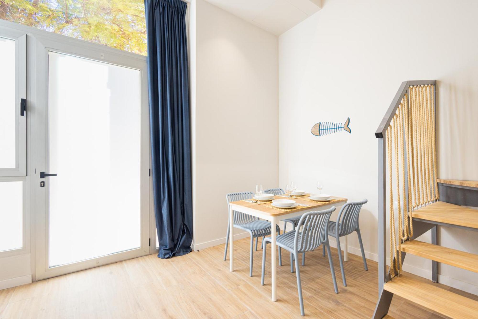 Florit Flats - The Seagull Apartments Valence Extérieur photo