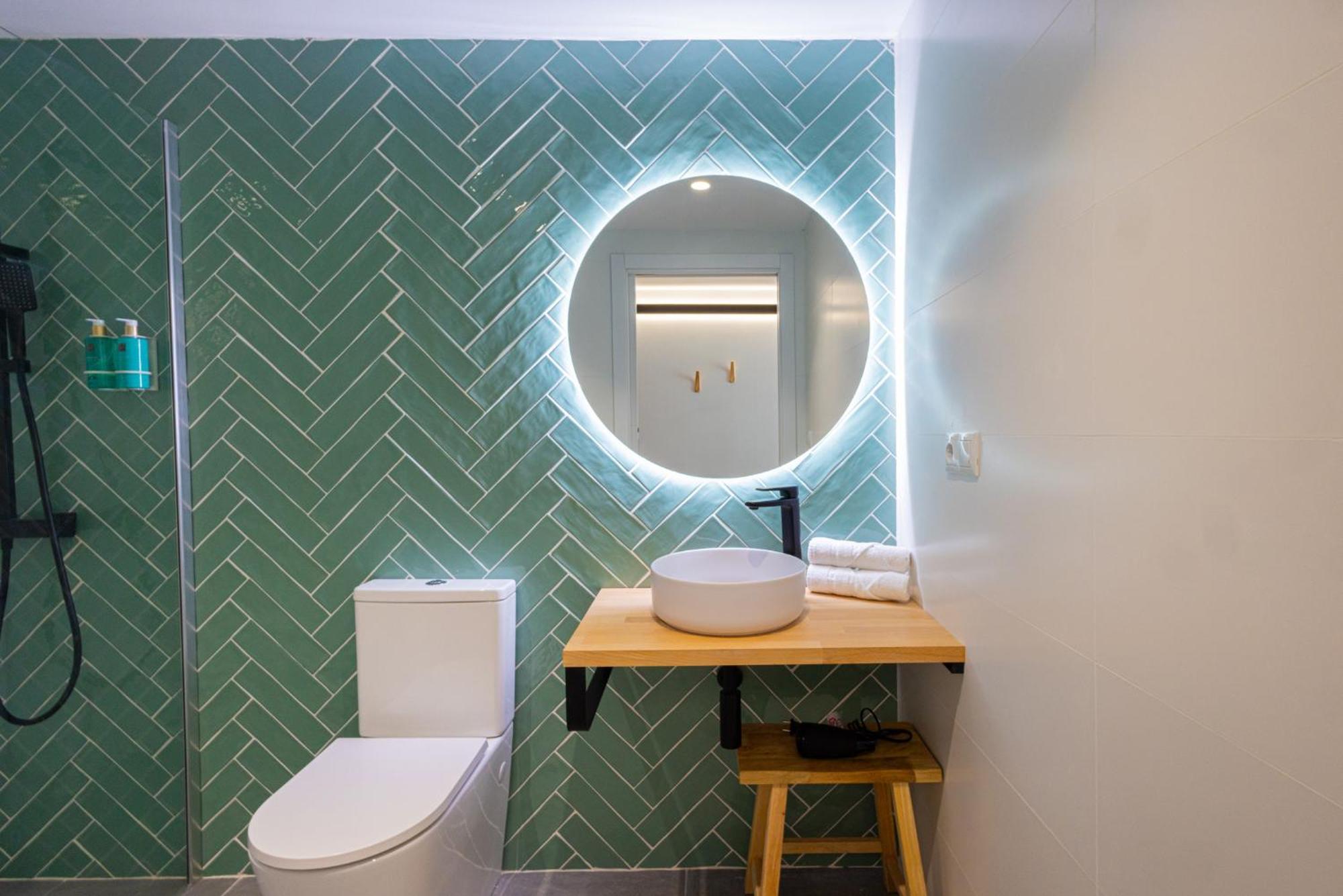 Florit Flats - The Seagull Apartments Valence Extérieur photo